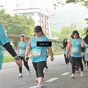Runner Photo 8334064