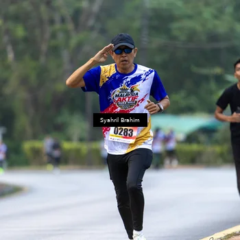Runner Photo 8334065