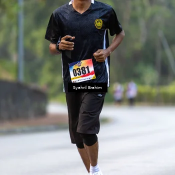 Runner Photo 8334081