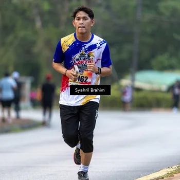 Runner Photo 8334135