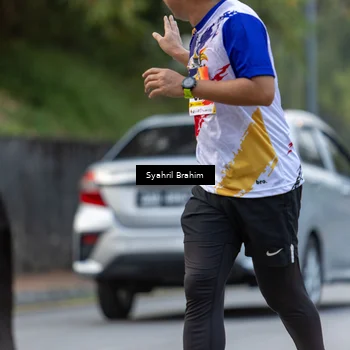 Runner Photo 8334141