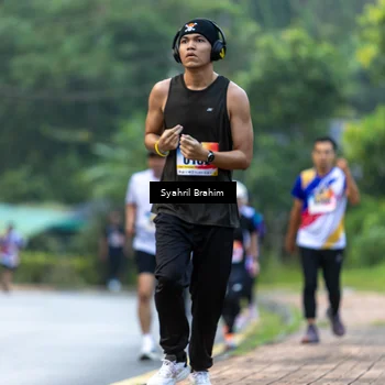 Runner Photo 8334142