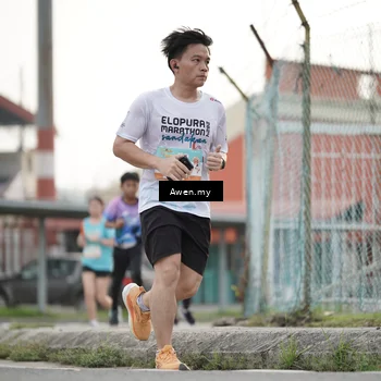 Runner Photo 8334201
