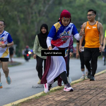 Runner Photo 8334202