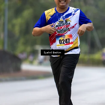 Runner Photo 8334207