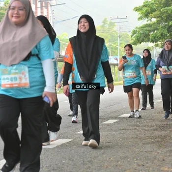 Runner Photo 8334222