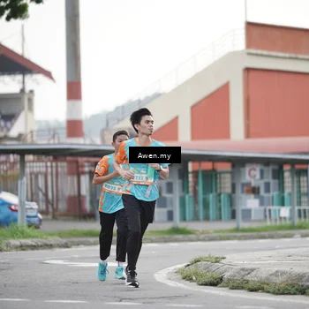 Runner Photo 8334224