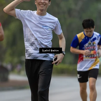 Runner Photo 8334233