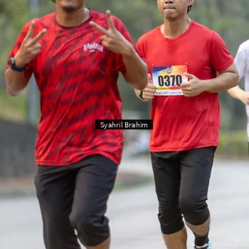 Runner Photo 8334241