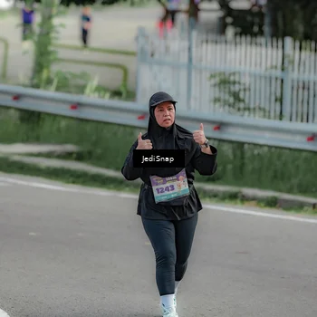 Runner Photo 8334255