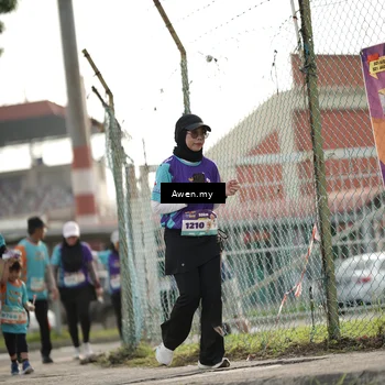 Runner Photo 8334304
