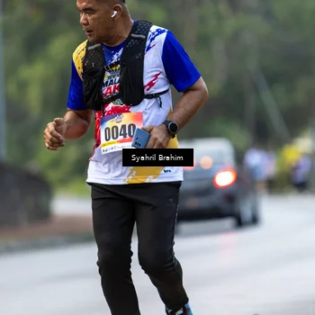 Runner Photo 8334316