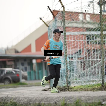 Runner Photo 8334349