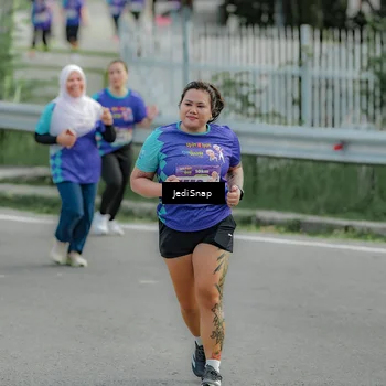 Runner Photo 8334355
