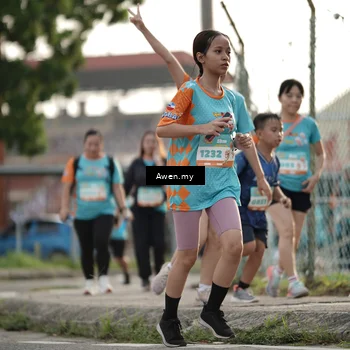 Runner Photo 8334379