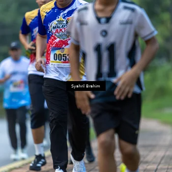 Runner Photo 8334392