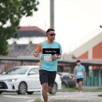 Runner Photo 8334395