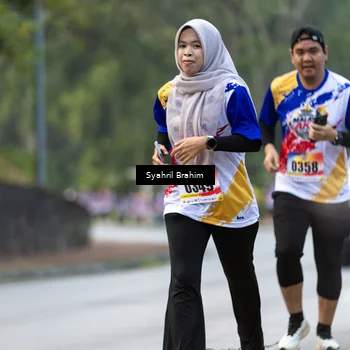 Runner Photo 8334396