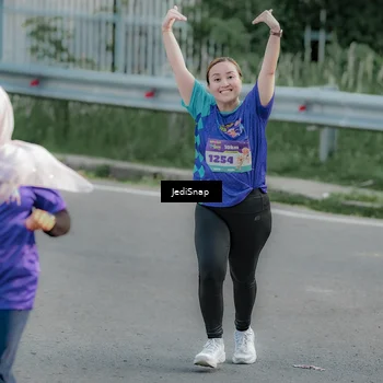 Runner Photo 8334402