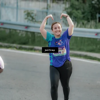 Runner Photo 8334410