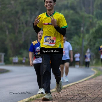 Runner Photo 8334416