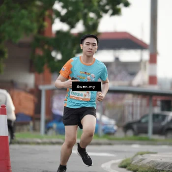 Runner Photo 8334420