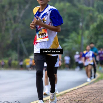 Runner Photo 8334429