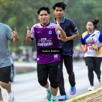 Runner Photo 8334440