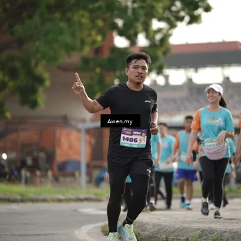 Runner Photo 8334441