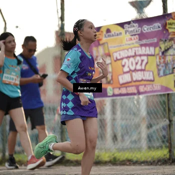 Runner Photo 8334442