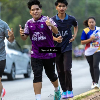 Runner Photo 8334445