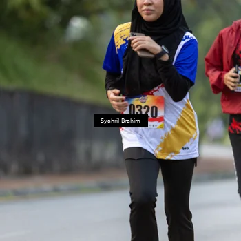 Runner Photo 8334471