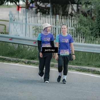 Runner Photo 8334473
