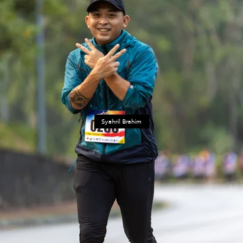 Runner Photo 8334477