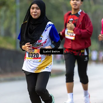 Runner Photo 8334496