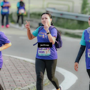 Runner Photo 8334557