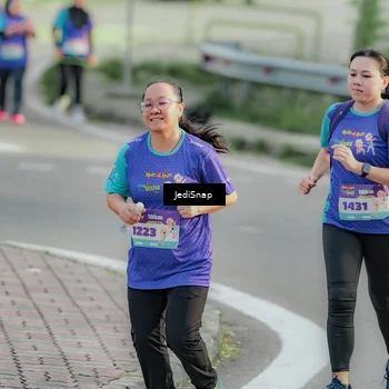 Runner Photo 8334560
