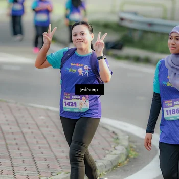 Runner Photo 8334562
