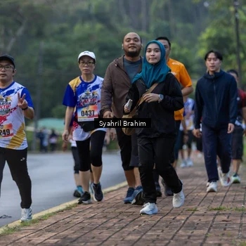 Runner Photo 8334579