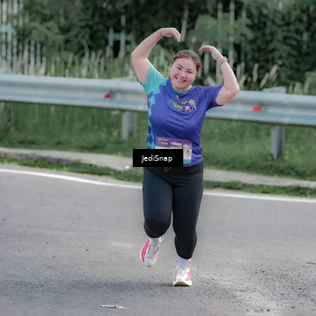 Runner Photo 8334584