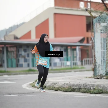 Runner Photo 8334594