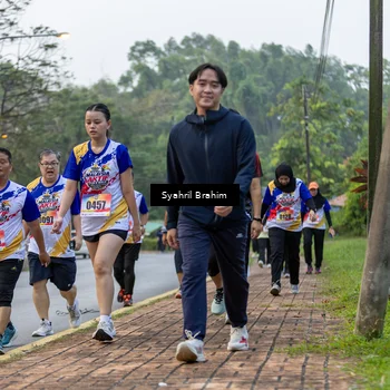 Runner Photo 8334601
