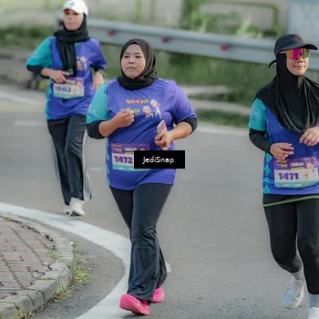 Runner Photo 8334609