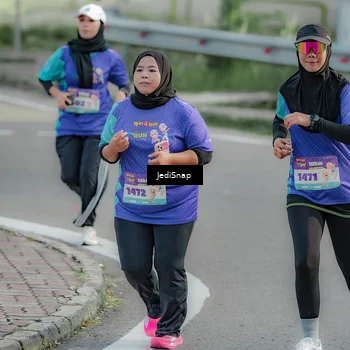 Runner Photo 8334612