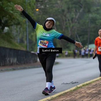 Runner Photo 8334619