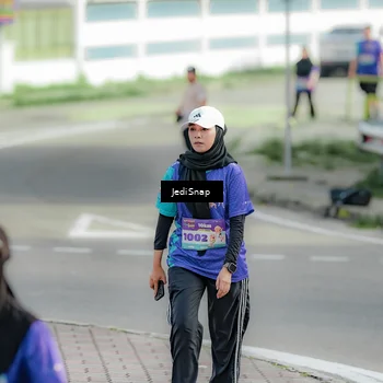 Runner Photo 8334621