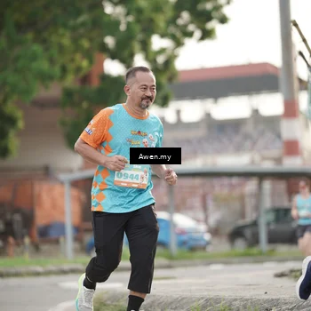 Runner Photo 8334632