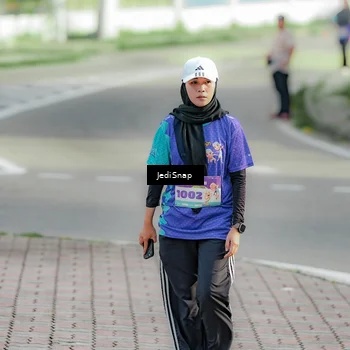 Runner Photo 8334641