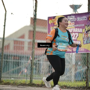 Runner Photo 8334651