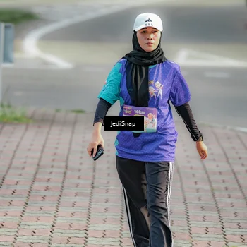 Runner Photo 8334652